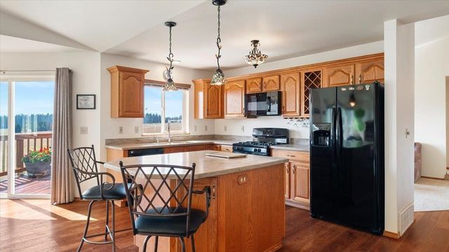 304 E Burk Rd, Colbert, WA 99005