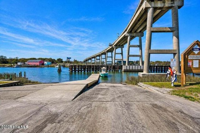 2813 Sea Vista Drive SW, Supply, NC 28462