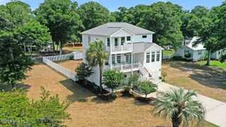 2813 Sea Vista Drive SW, Supply, NC 28462