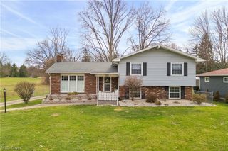 850 Robinson Avenue, Barberton, OH 44203