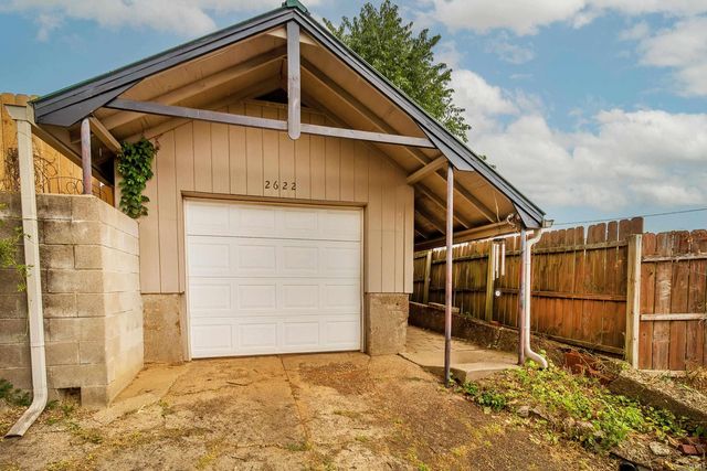 2622 Forest Avenue, Evansville, IN 47712