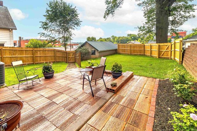 2622 Forest Avenue, Evansville, IN 47712