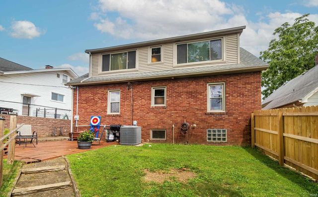 2622 Forest Avenue, Evansville, IN 47712