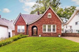 2622 Forest Avenue, Evansville, IN 47712
