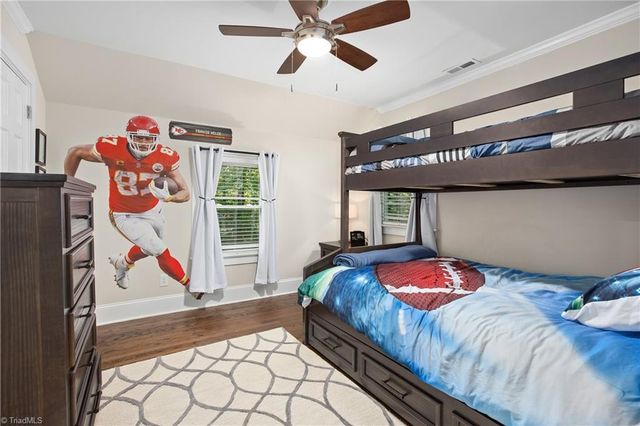 105 Cottonwood Drive, Jamestown, NC 27282