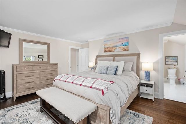 105 Cottonwood Drive, Jamestown, NC 27282