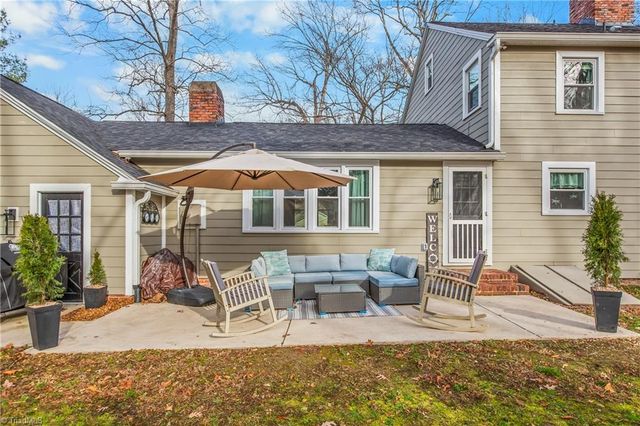 105 Cottonwood Drive, Jamestown, NC 27282