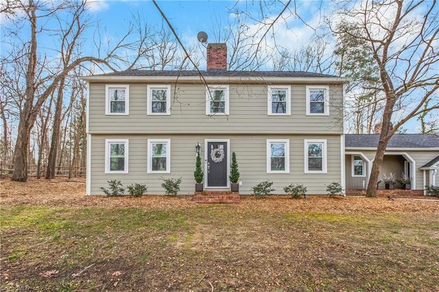 105 Cottonwood Drive, Jamestown, NC 27282