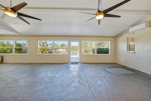 2136 PENNSYLVANIA AVENUE, Englewood, FL 34224