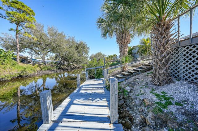 2136 PENNSYLVANIA AVENUE, Englewood, FL 34224