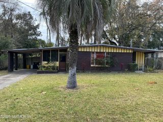 6734 CHERBOURG Avenue, Jacksonville, FL 32205
