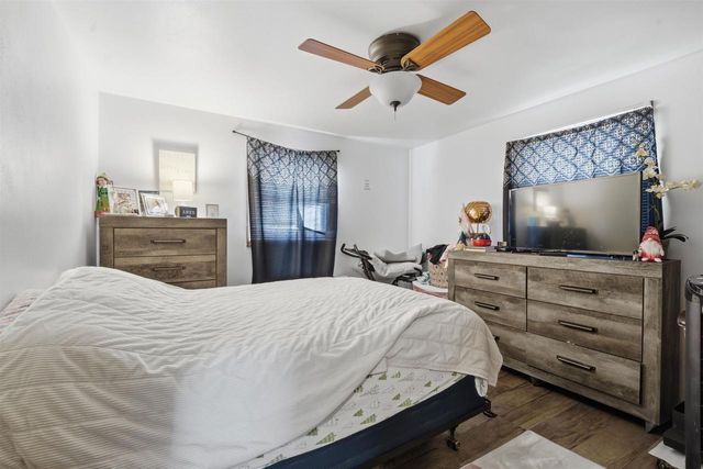 2325 N BALLARD ROAD, Appleton, WI 54911