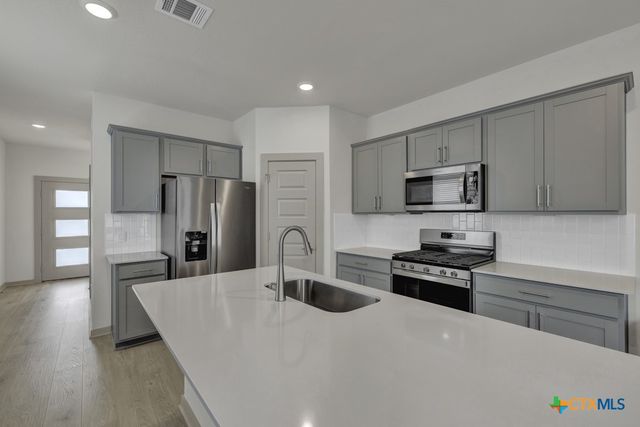 1312 Plymouth Road, San Marcos, TX 78666