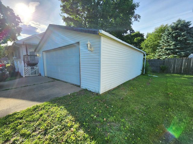 801 Concord Boulevard, Jackson, MI 49202