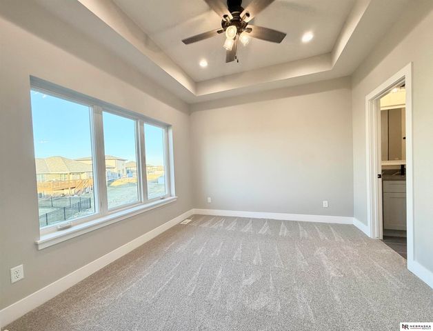 7630 Ponce Drive, Lincoln, NE 68516