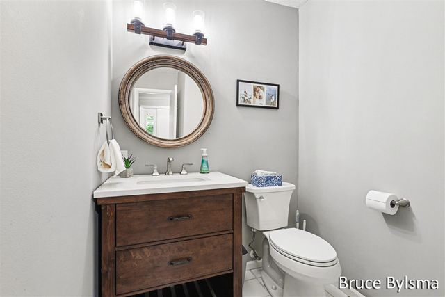17570 Parkwood Drive A, Spring Lake, MI 49456