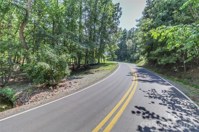 372 Kenway Loop, Mooresville, NC 28117
