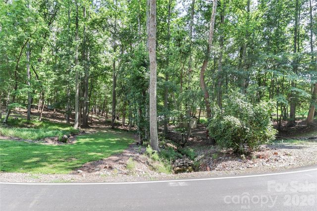 372 Kenway Loop, Mooresville, NC 28117