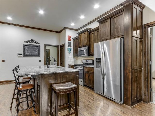 4725 Rosewood Court, Noble, OK 73068