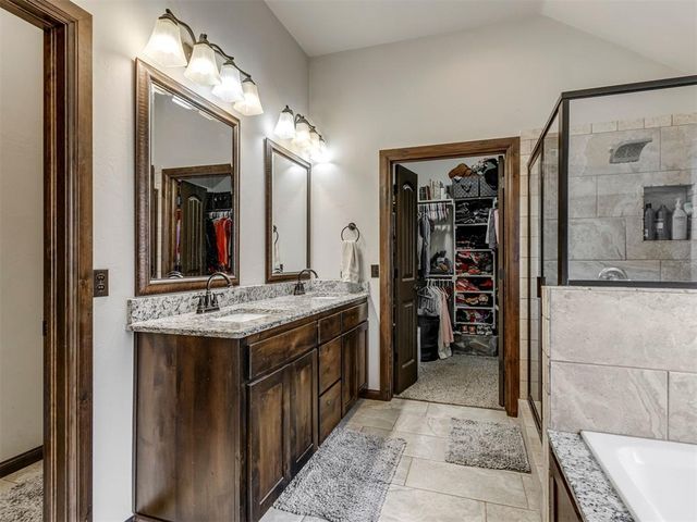 4725 Rosewood Court, Noble, OK 73068