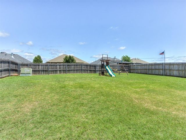 4725 Rosewood Court, Noble, OK 73068