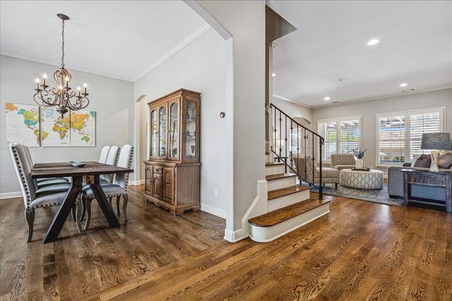 1621 BRACKENSHIRE LN, Collierville, TN 38017