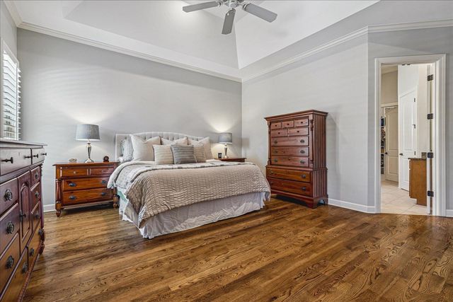 1621 BRACKENSHIRE LN, Collierville, TN 38017