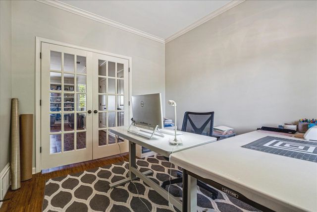 1621 BRACKENSHIRE LN, Collierville, TN 38017