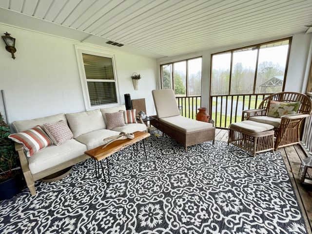 2208 Poe Road, Soddy Daisy, TN 37379