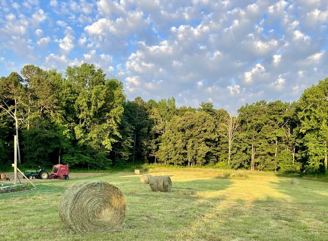 2208 Poe Road, Soddy Daisy, TN 37379