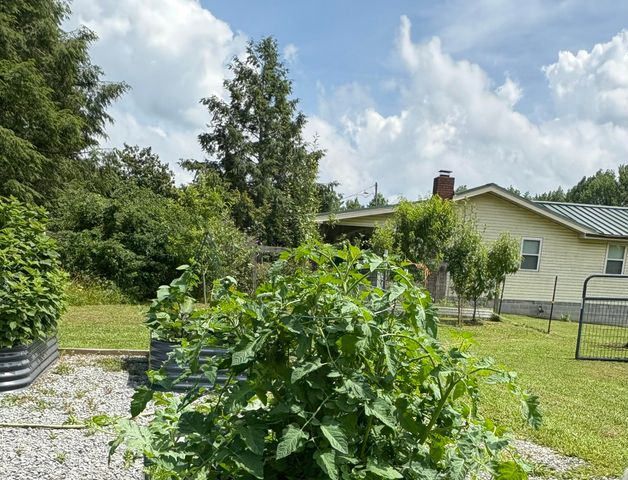 2208 Poe Road, Soddy Daisy, TN 37379