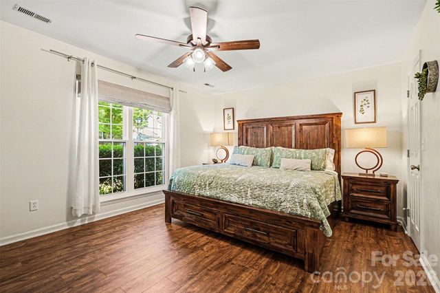 8521 Milton Morris Drive, Charlotte, NC 28227