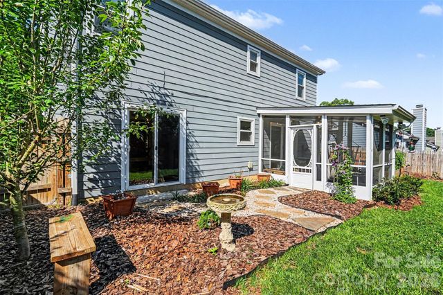 8521 Milton Morris Drive, Charlotte, NC 28227