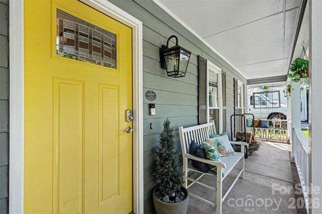 8521 Milton Morris Drive, Charlotte, NC 28227