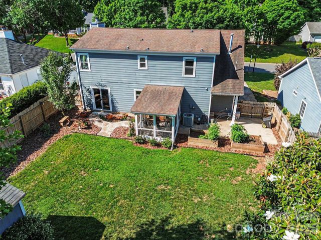 8521 Milton Morris Drive, Charlotte, NC 28227