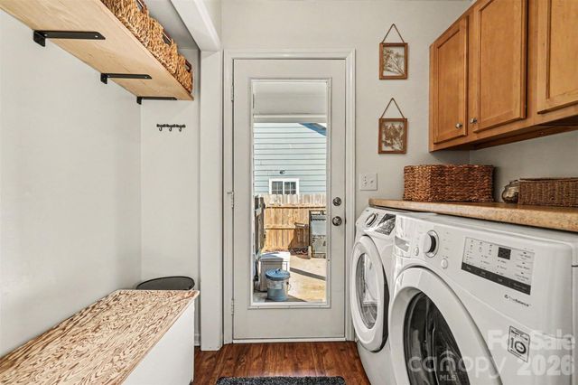 8521 Milton Morris Drive, Charlotte, NC 28227
