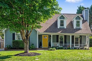 8521 Milton Morris Drive, Charlotte, NC 28227