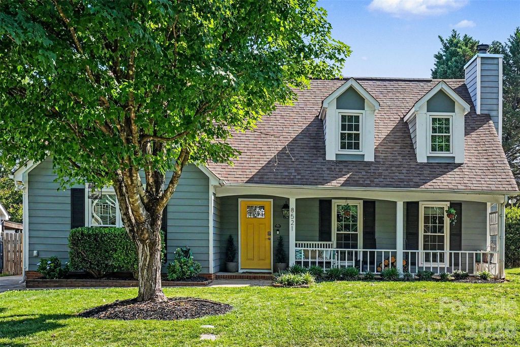 8521 Milton Morris Drive, Charlotte, NC 28227