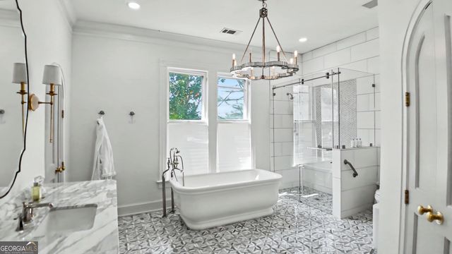 275 Rose Avenue, Barnesville, GA 30204