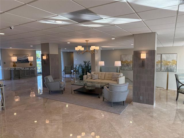 2701 N Ocean Boulevard 14B, Fort Lauderdale, FL 33308