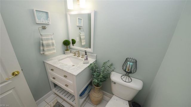 2516 Sanderson LN, Virginia Beach, VA 23456