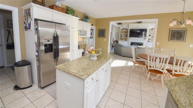 2516 Sanderson LN, Virginia Beach, VA 23456