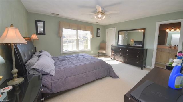 2516 Sanderson LN, Virginia Beach, VA 23456