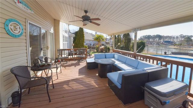 2516 Sanderson LN, Virginia Beach, VA 23456