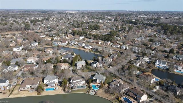 2516 Sanderson LN, Virginia Beach, VA 23456