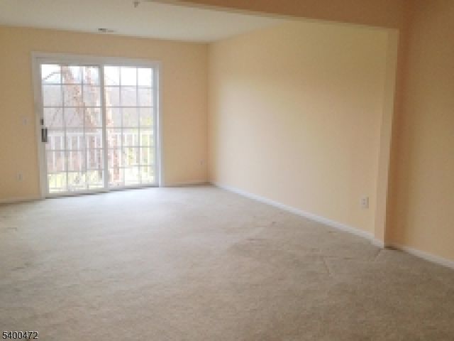 272 Potomac Dr 272, Bernards Twp., NJ 07920