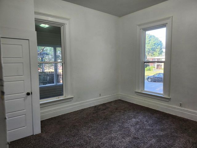 228 Milton Avenue, Janesville, WI 53545