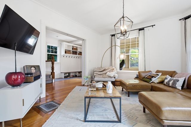 70 Park Avenue, Stoneham, MA 02180