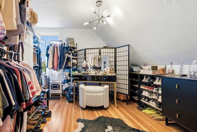 70 Park Avenue, Stoneham, MA 02180