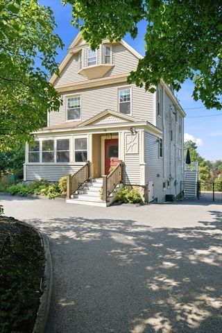 70 Park Avenue, Stoneham, MA 02180